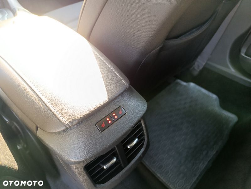 Ford Mondeo 2.0 EcoBlue Executive - 18