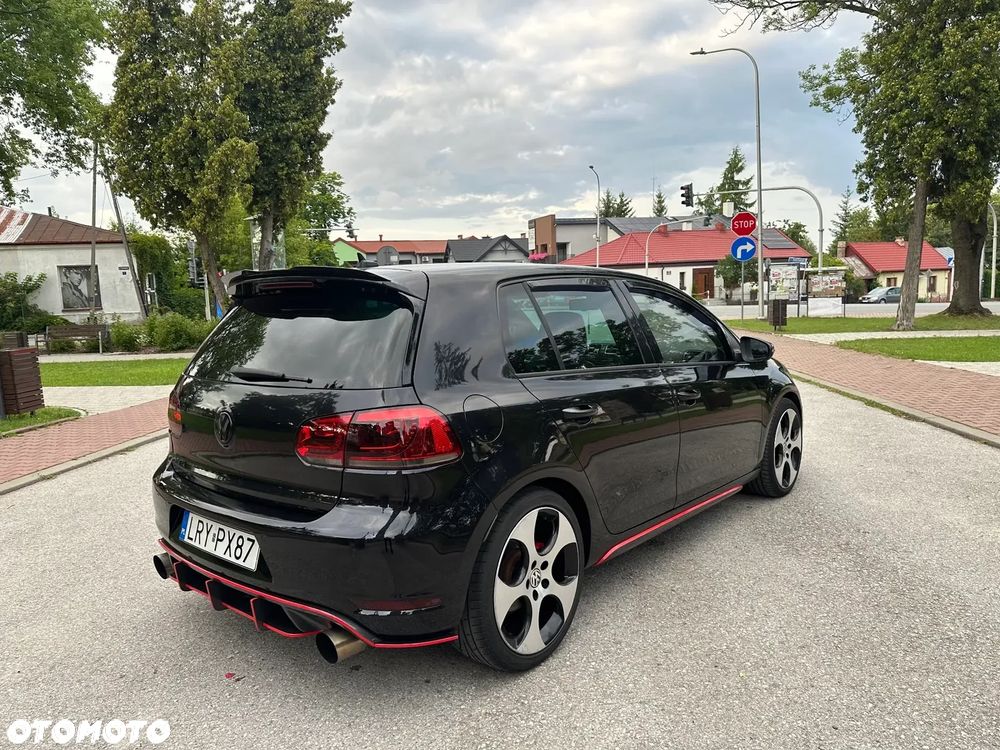 Volkswagen Golf VI 2.0 TSI GTI DSG - 12