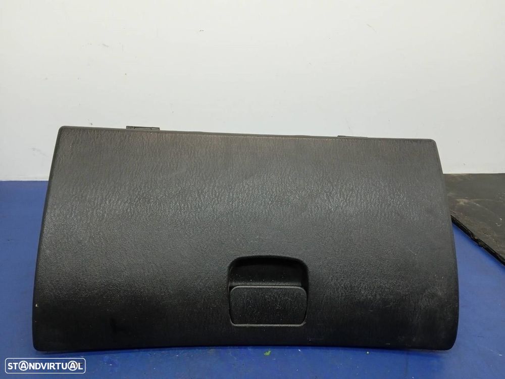 PORTA LUVAS HYUNDAI H-1 / STAREX LIMUSINA 2001 -D4BH - 3