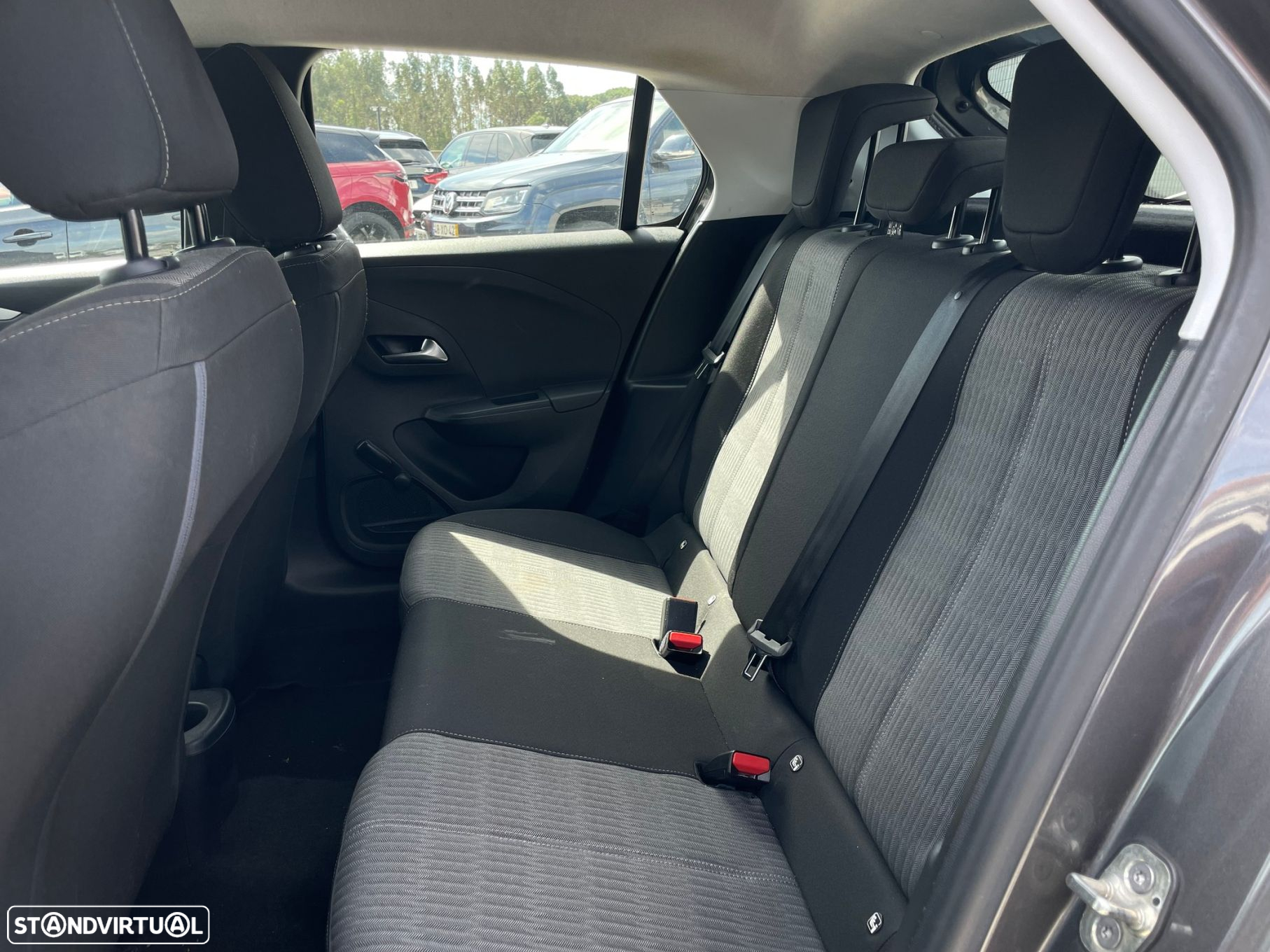 Opel Corsa 1.5 D Edition - 10
