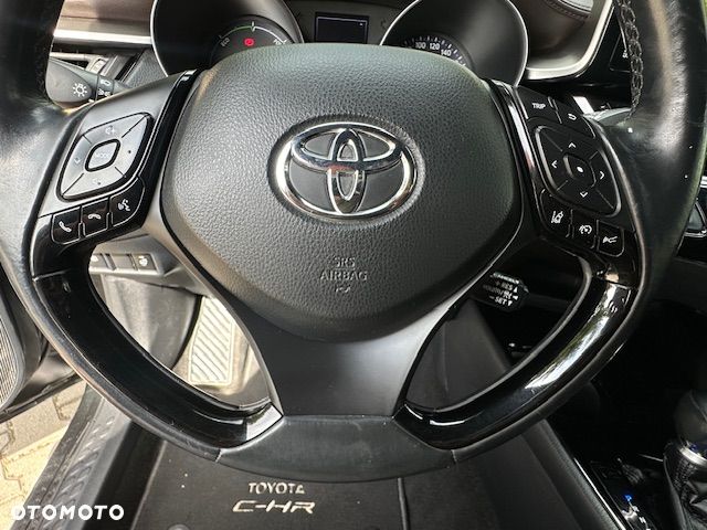 Toyota C-HR Style Selection - 36
