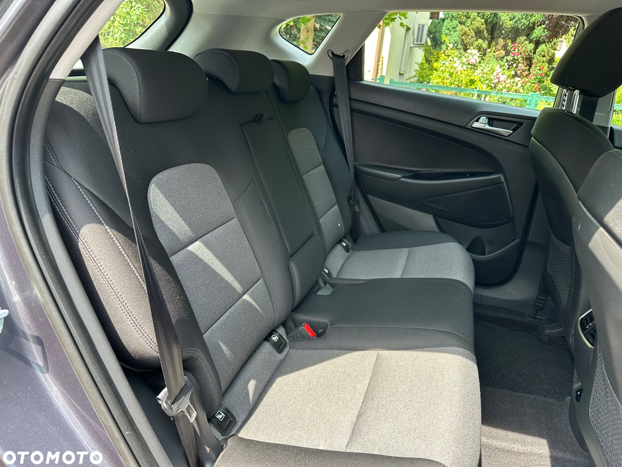 Hyundai Tucson blue 1.6 GDi 2WD Navi - 22