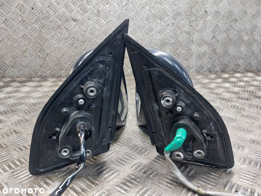 LUSTERKO LEWE + PRAWE ELEKTRYCZNE OUTLANDER II LIFT A39 9 PIN EU - 8