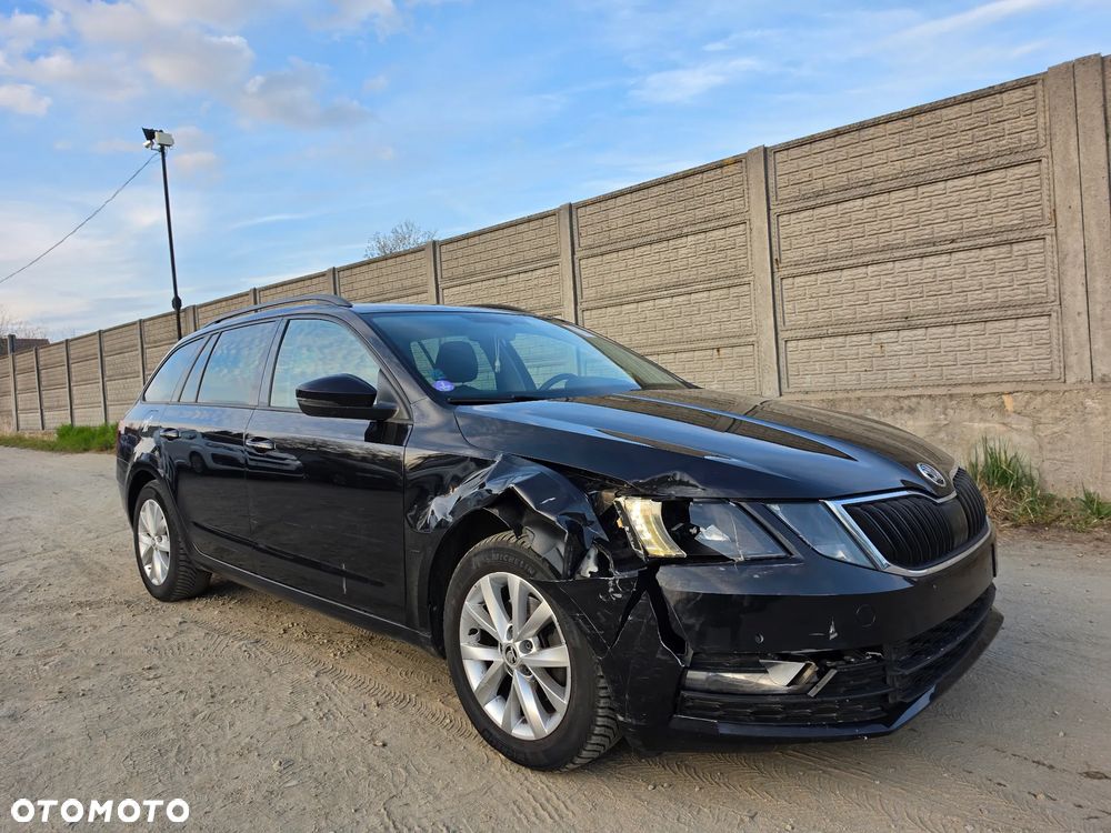 Skoda Octavia 1.5 TSI G-TEC DSG Ambition - 2