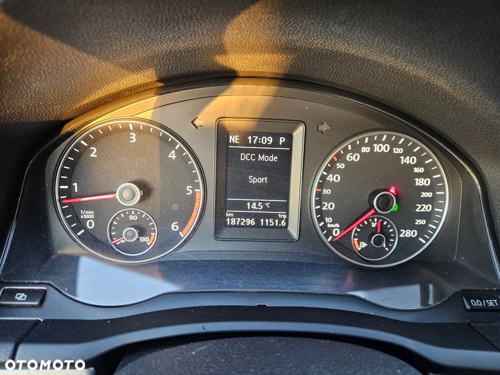 Volkswagen Scirocco - 24