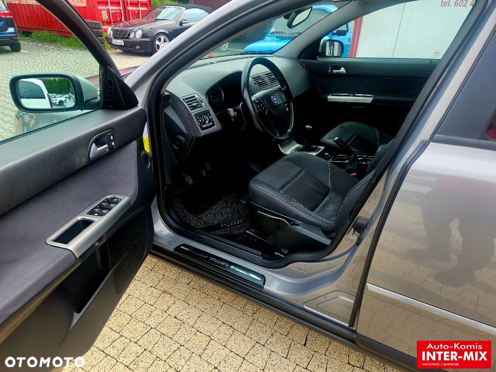 Volvo V50 - 18