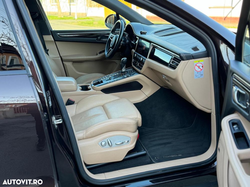 Porsche Macan - 14