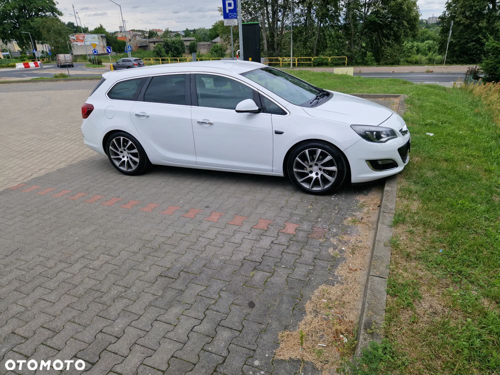 Opel Astra 2.0 CDTI DPF SportsTourer Edition - 1