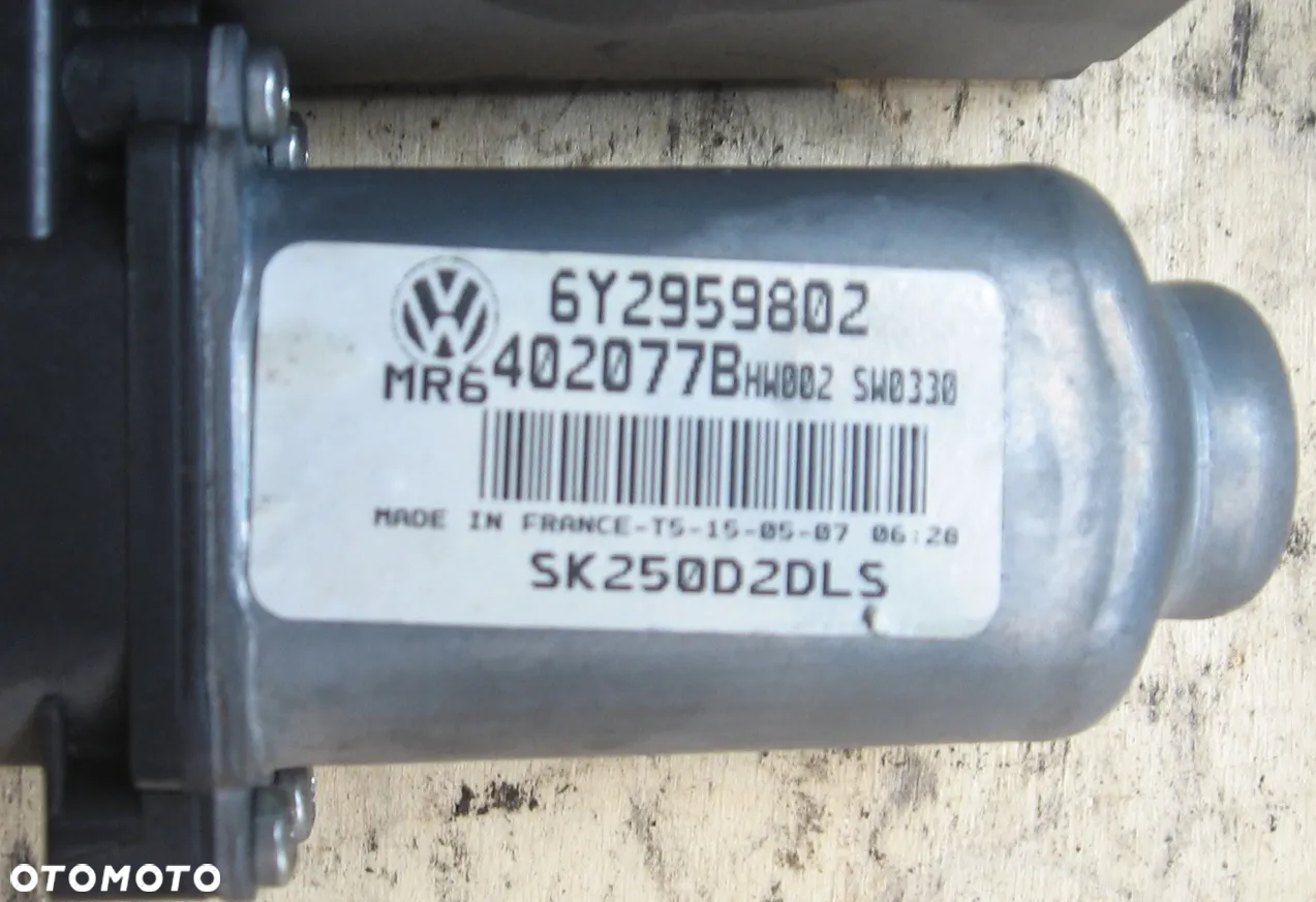 silnik szyby lewej FABIA II TRANSPORTER T5 6Y2959802 - 4