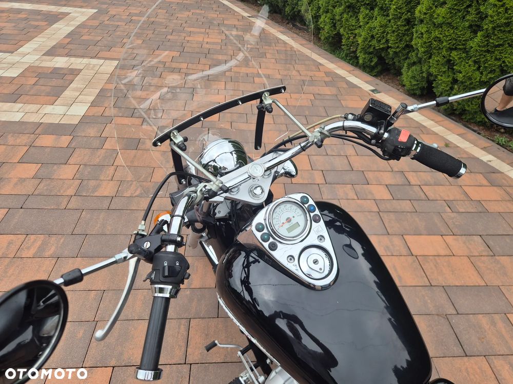 Honda Shadow - 8