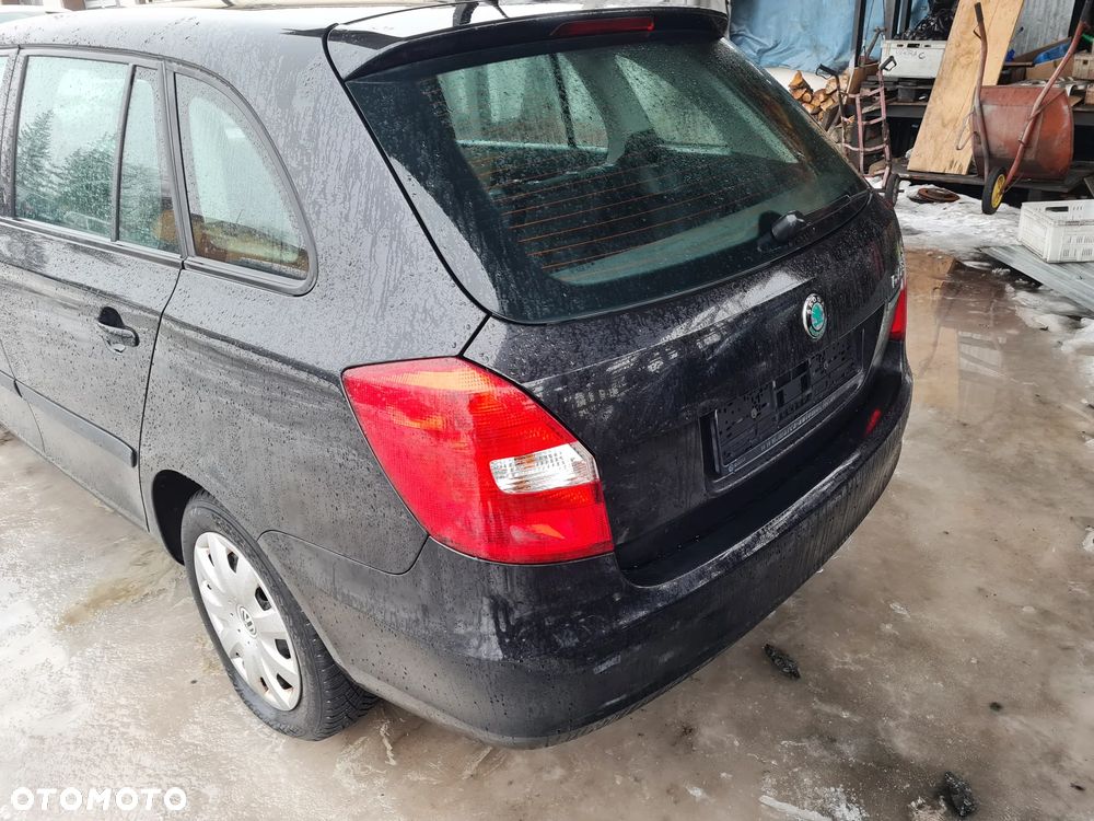 Skoda Fabia 2012 LIFT kombi na części 9910 drzwi klapa tył kompletny przód lampy maska zderzak błotnik - 3