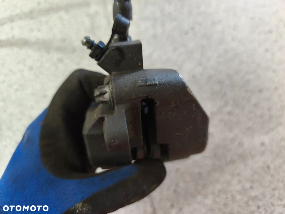 Zaciski hamulcowe przód, czujnik ABS Kawasaki Z900 Z 900 2022 - 8
