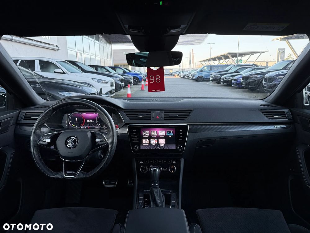 Skoda Superb 2.0 TDI SCR 4x4 Sportline DSG - 17