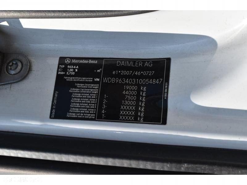 Mercedes-Benz Actros - 9