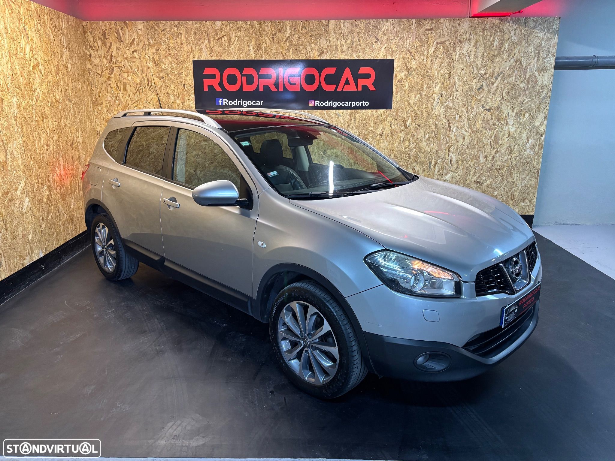 Nissan Qashqai +2 1.5 dCi Tekna Pele Preto +Navi - 1