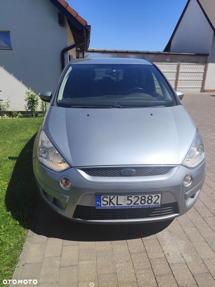 Ford S-Max - 8