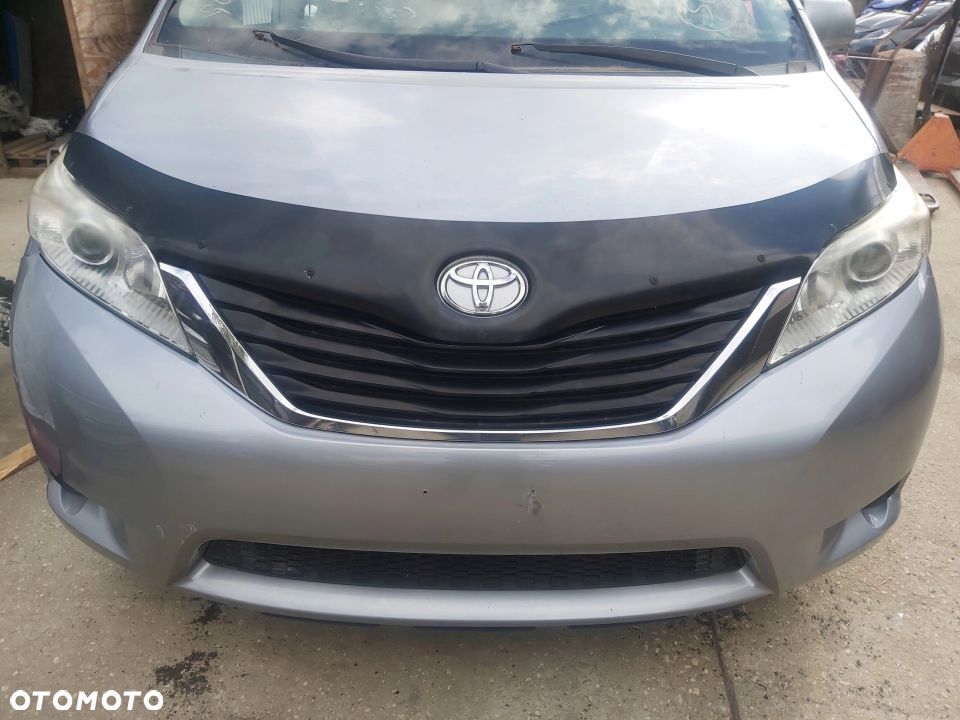 TOYOTA SIENNA kompletny przód ZDERZAK MASKA PAS - 3