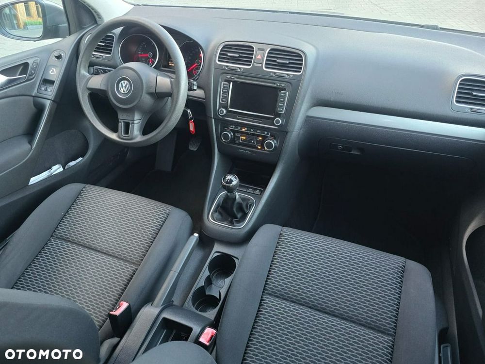 Volkswagen Golf - 13