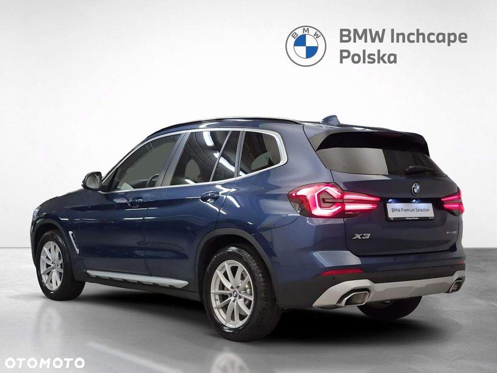 BMW X3 xDrive20i mHEV - 4