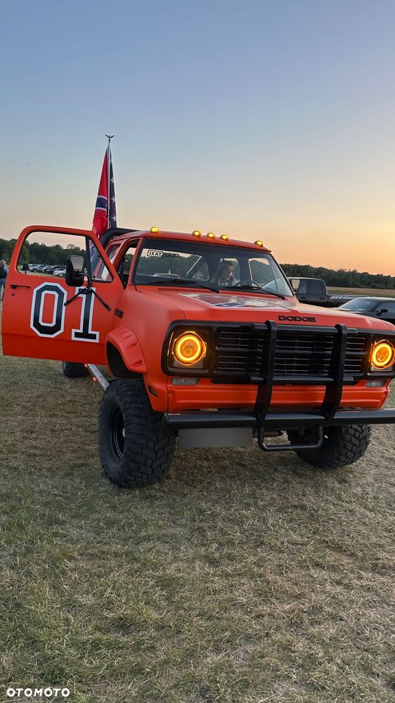 Dodge RAM - 7