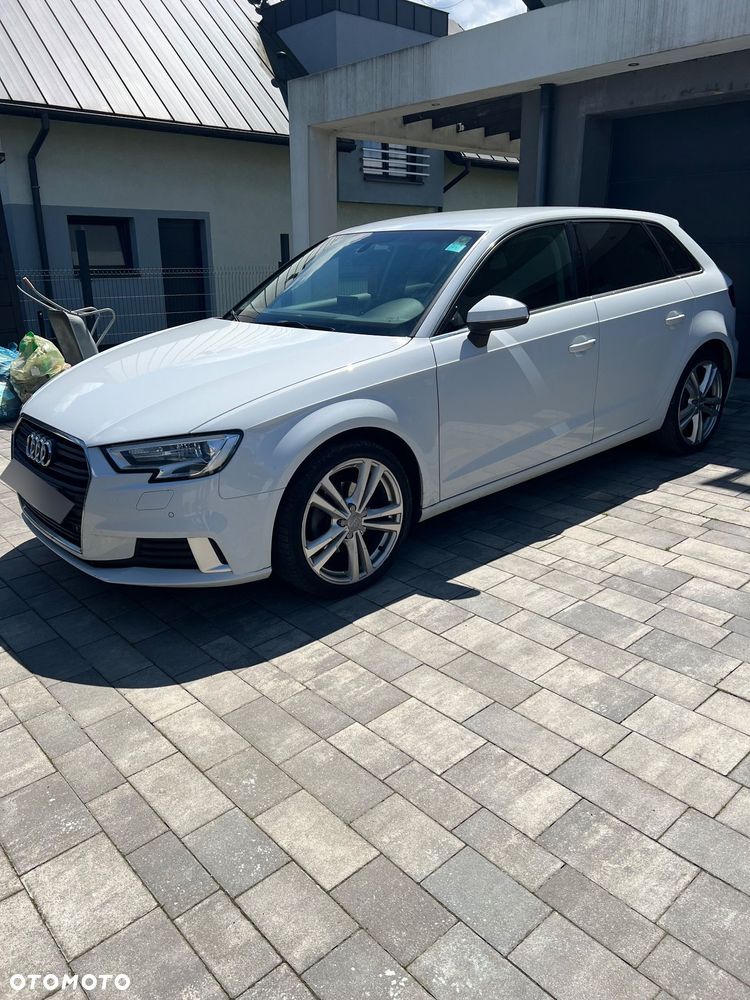 Audi A3 Sportback - 12