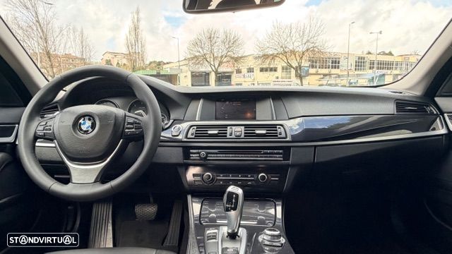 BMW 520 d Auto - 15