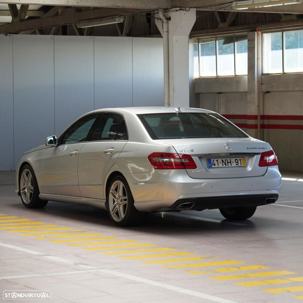 Mercedes-Benz E 300 Bluetec Hybrid Avantgarde - 8