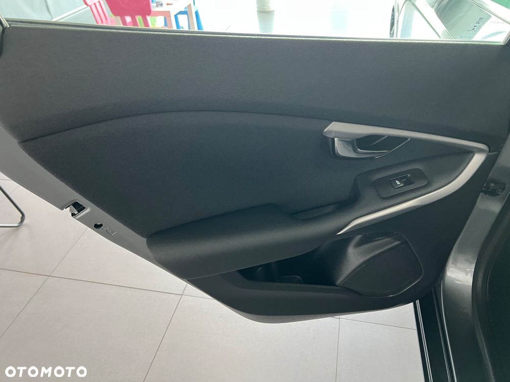 Volvo V40 - 27