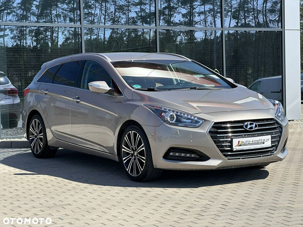 Hyundai i40 Kombi 1.7 CRDi DCT Premium - 7