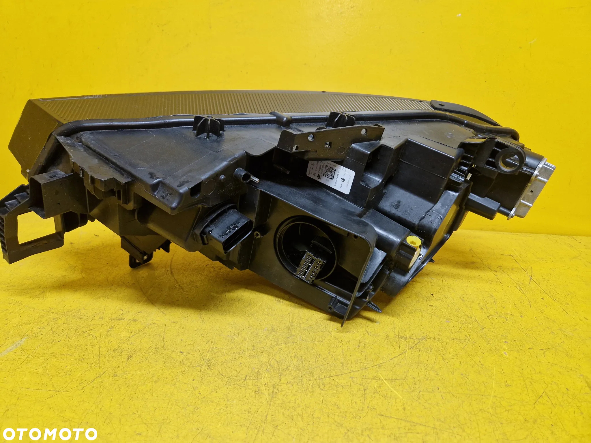 VW ID4 ID.4 LAMPA PRAWA PRZOD IQ LED 11B941036M - 7