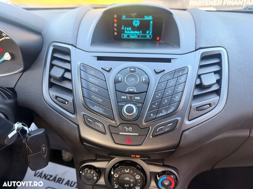 Ford Fiesta - 16