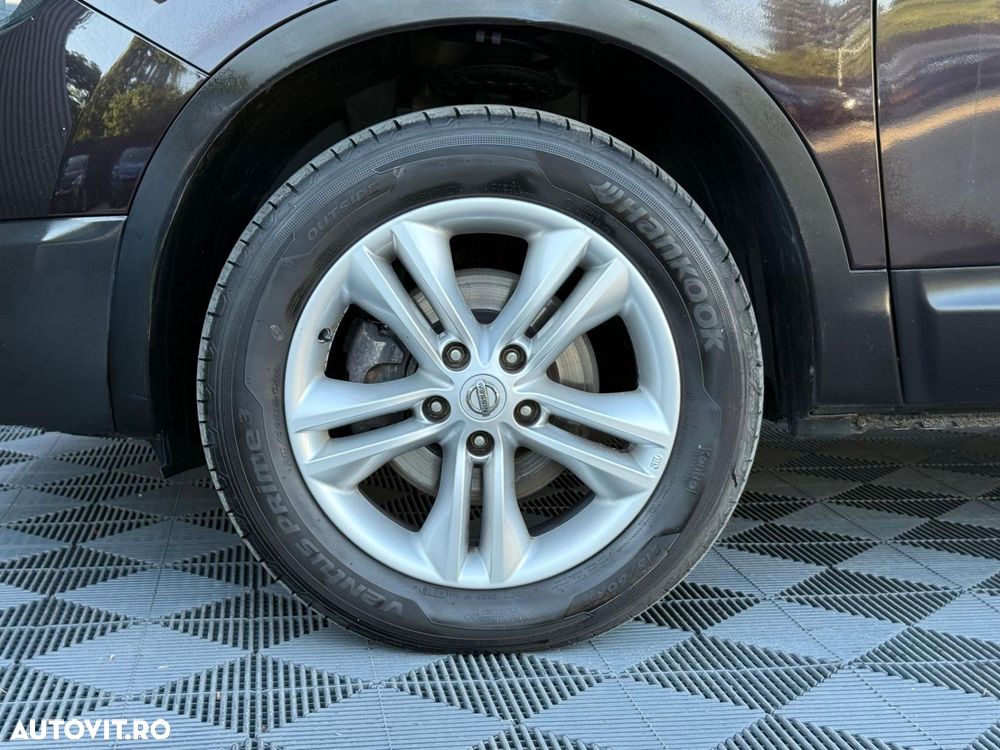 Nissan Qashqai - 12
