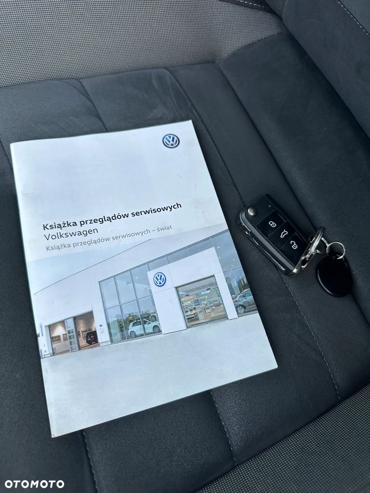 Volkswagen Golf 1.4 TSI BMT Highline - 12