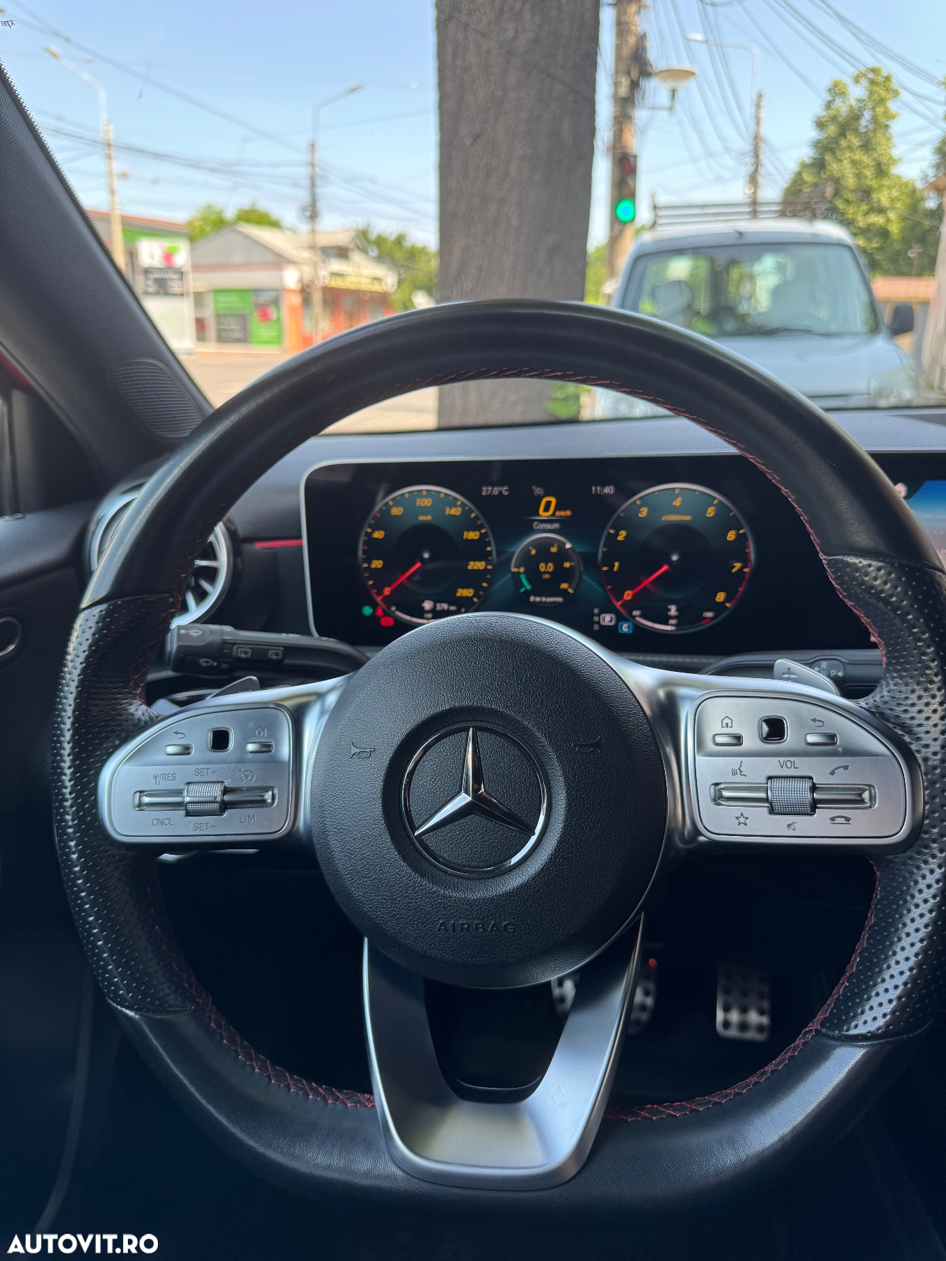 Mercedes-Benz A 200 4MATIC Aut. - 13
