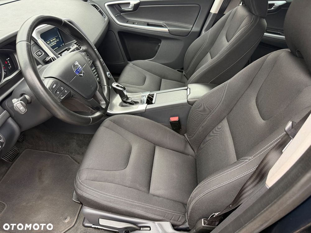 Volvo XC 60 D3 Geartronic Kinetic - 9