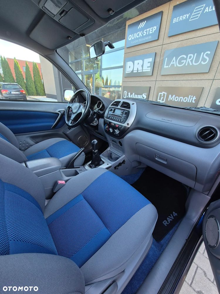 Toyota RAV4 4x4 Sol - 7