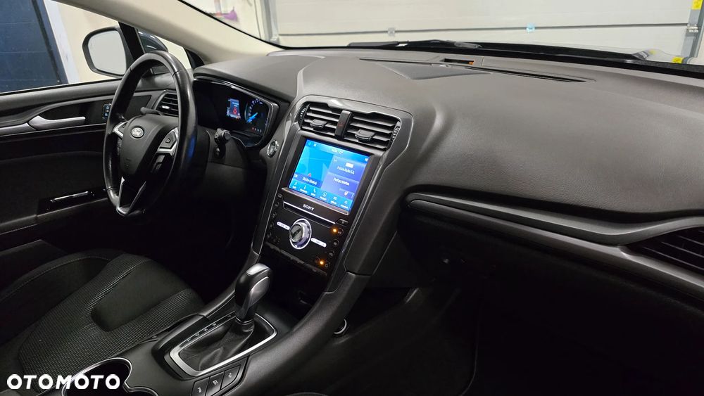 Ford Mondeo 2.0 Hybrid Executive Plus - 8