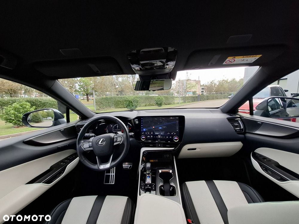 Lexus NX 350h F Sport AWD - 24