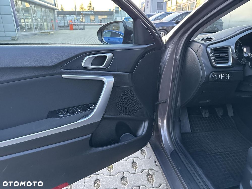 Kia Ceed 1.0 T-GDI S - 11