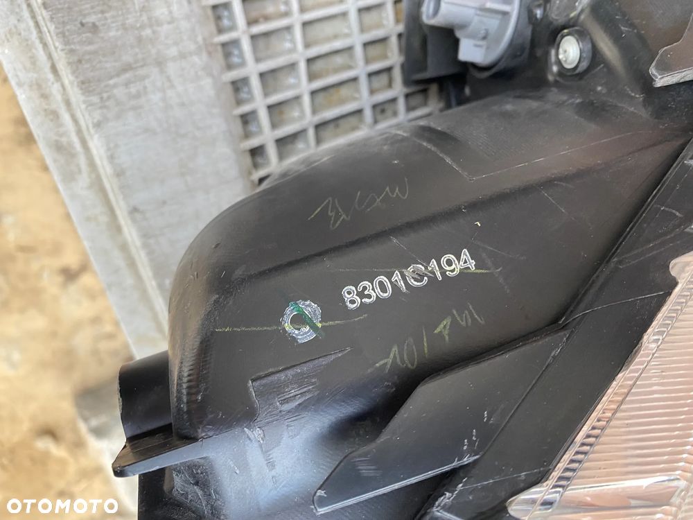 lampa space star II prawa eu cała - 5