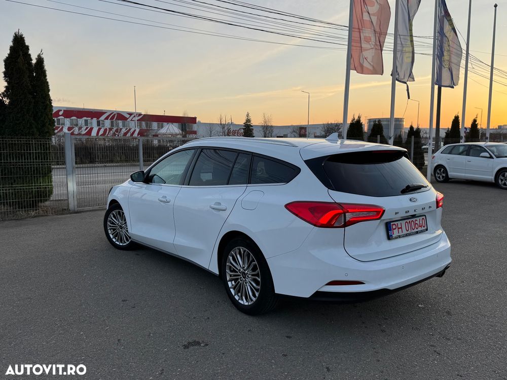 Ford Focus 1.5 EcoBlue Start-Stopp-System TITANIUM - 4