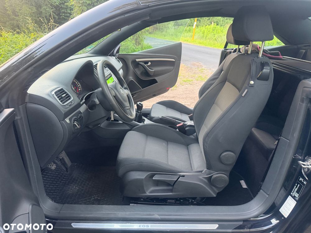 Volkswagen Eos - 8
