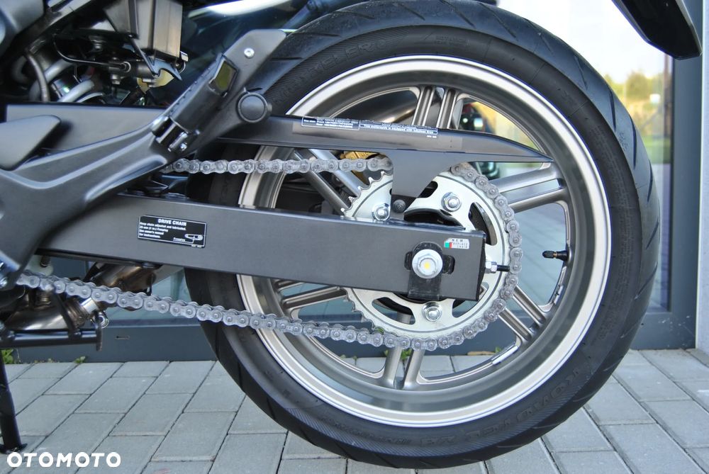 Honda CBF - 32