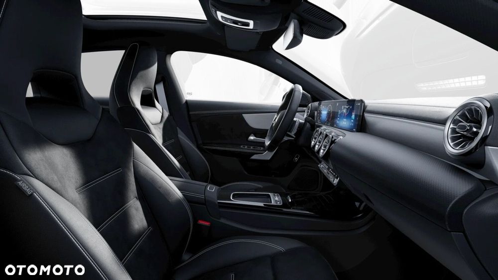 Mercedes-Benz CLA 200 AMG Line 7G-DCT - 31