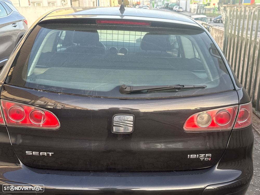 SEAT Ibiza - 3