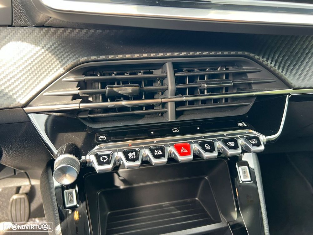 Peugeot 208 1.2 PureTech Active - 15