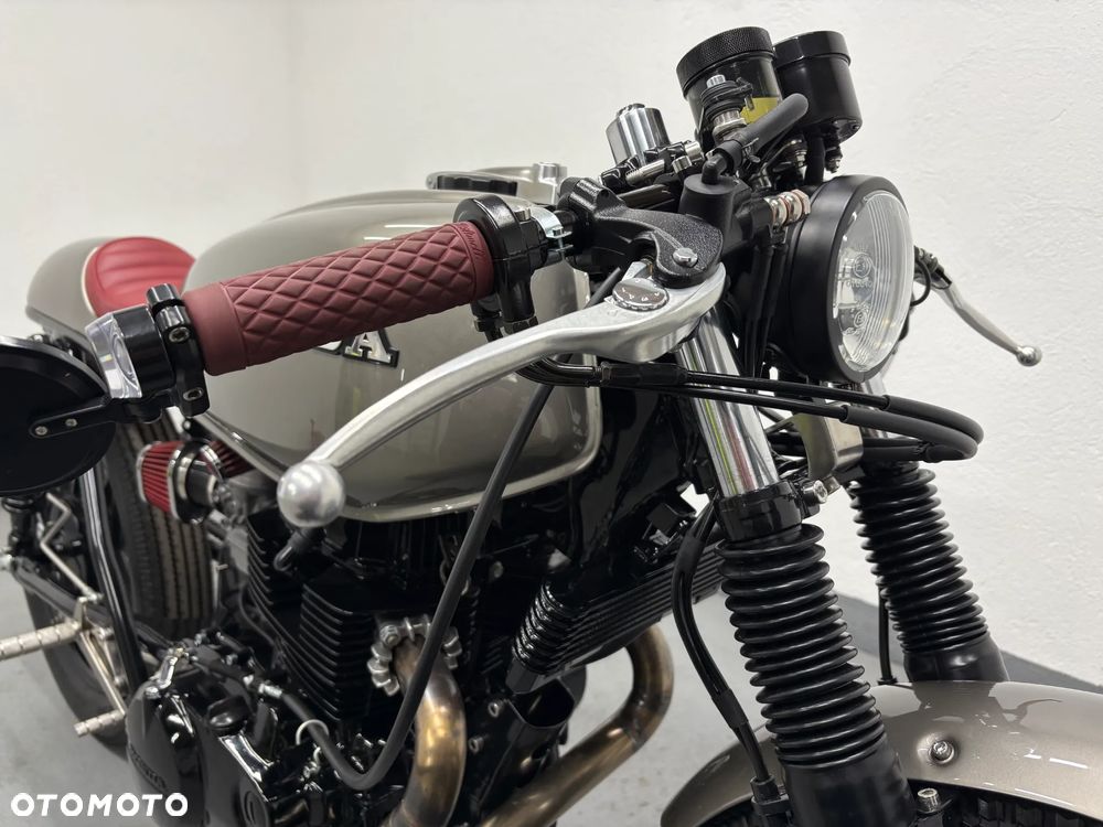 Honda CB - 28