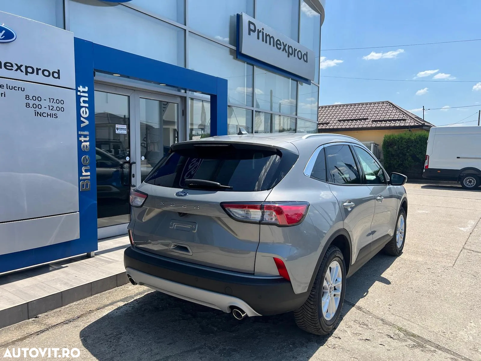 Ford Kuga - 4