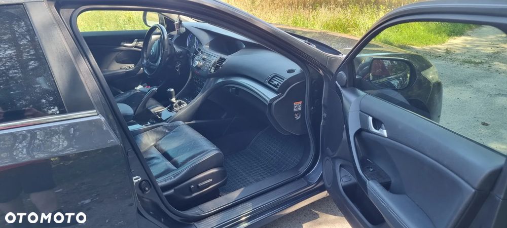 Honda Accord 2.2d Elegance - 11