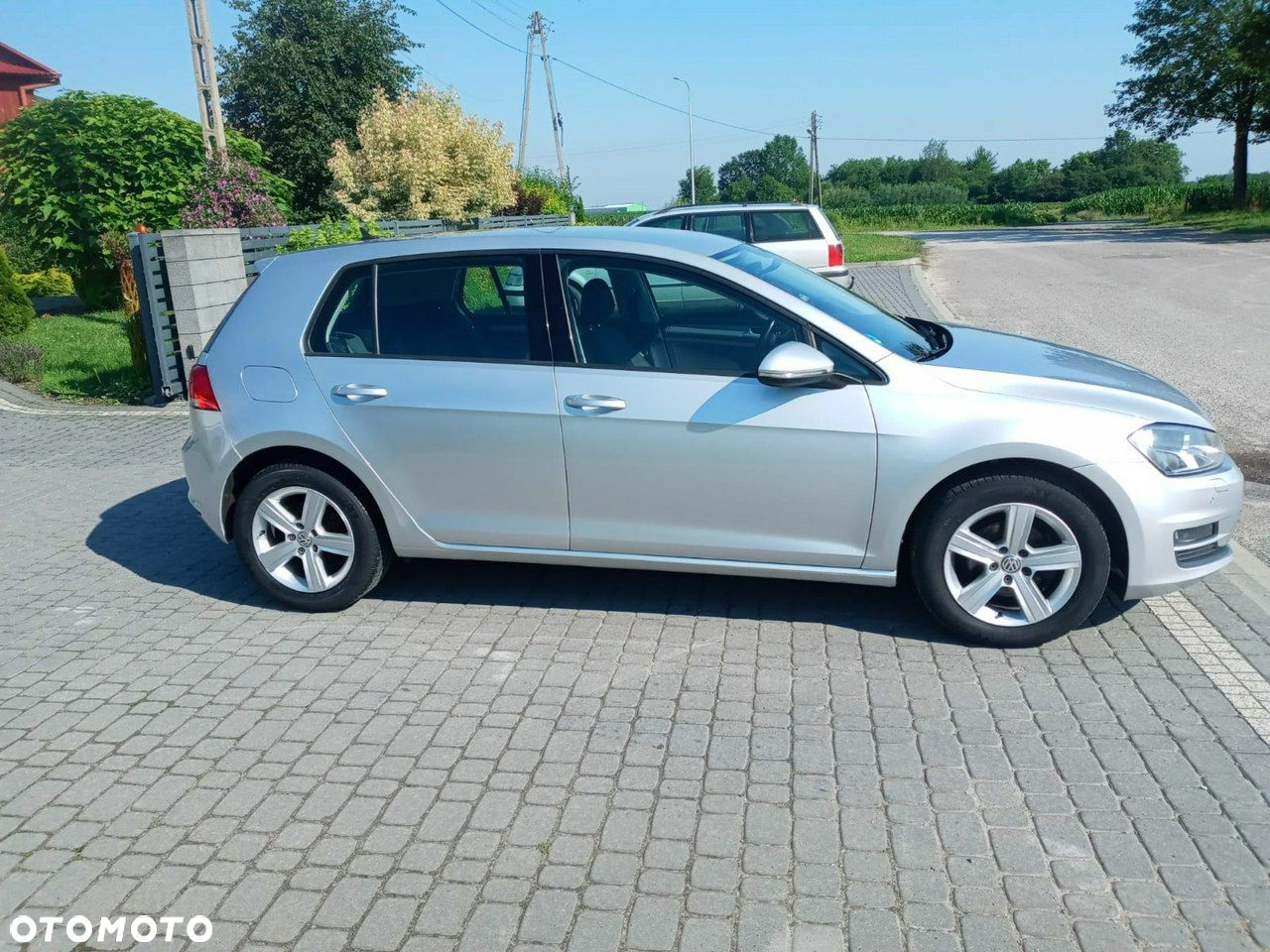 Volkswagen Golf 1.2 TSI BlueMotion Technology Comfortline - 8